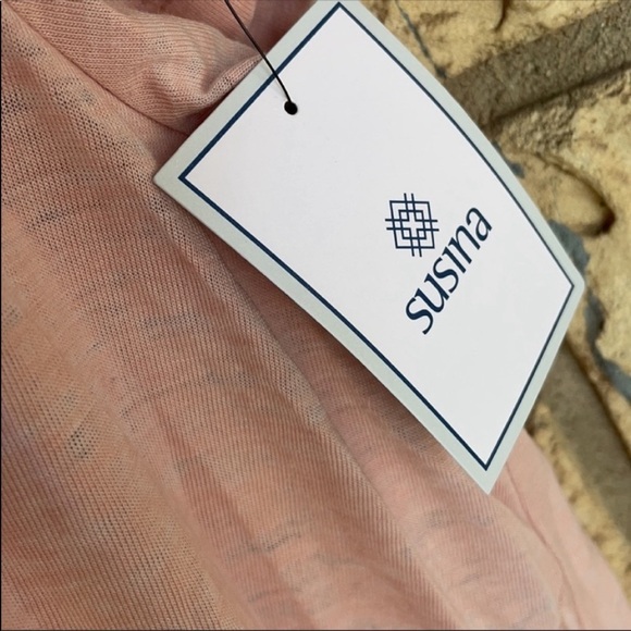 Flow Top Cotton Candy Susina burnout Top Oversize
Size 1X New with tags - Picture 7 of 12